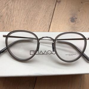Never Worn Oliver Peoples Silver Frames